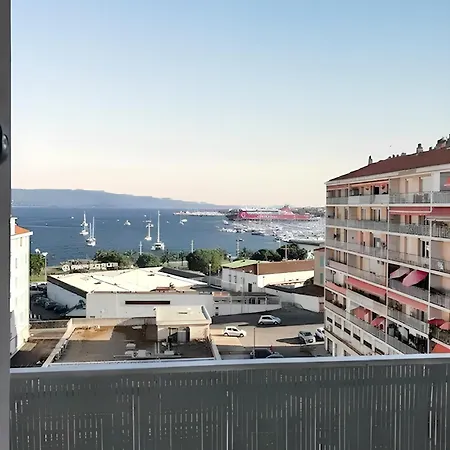 A Avec Vue Sur La Apartment